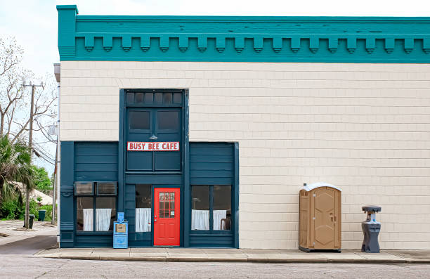 Porta potty rental for festivals in Ellinwood, KS